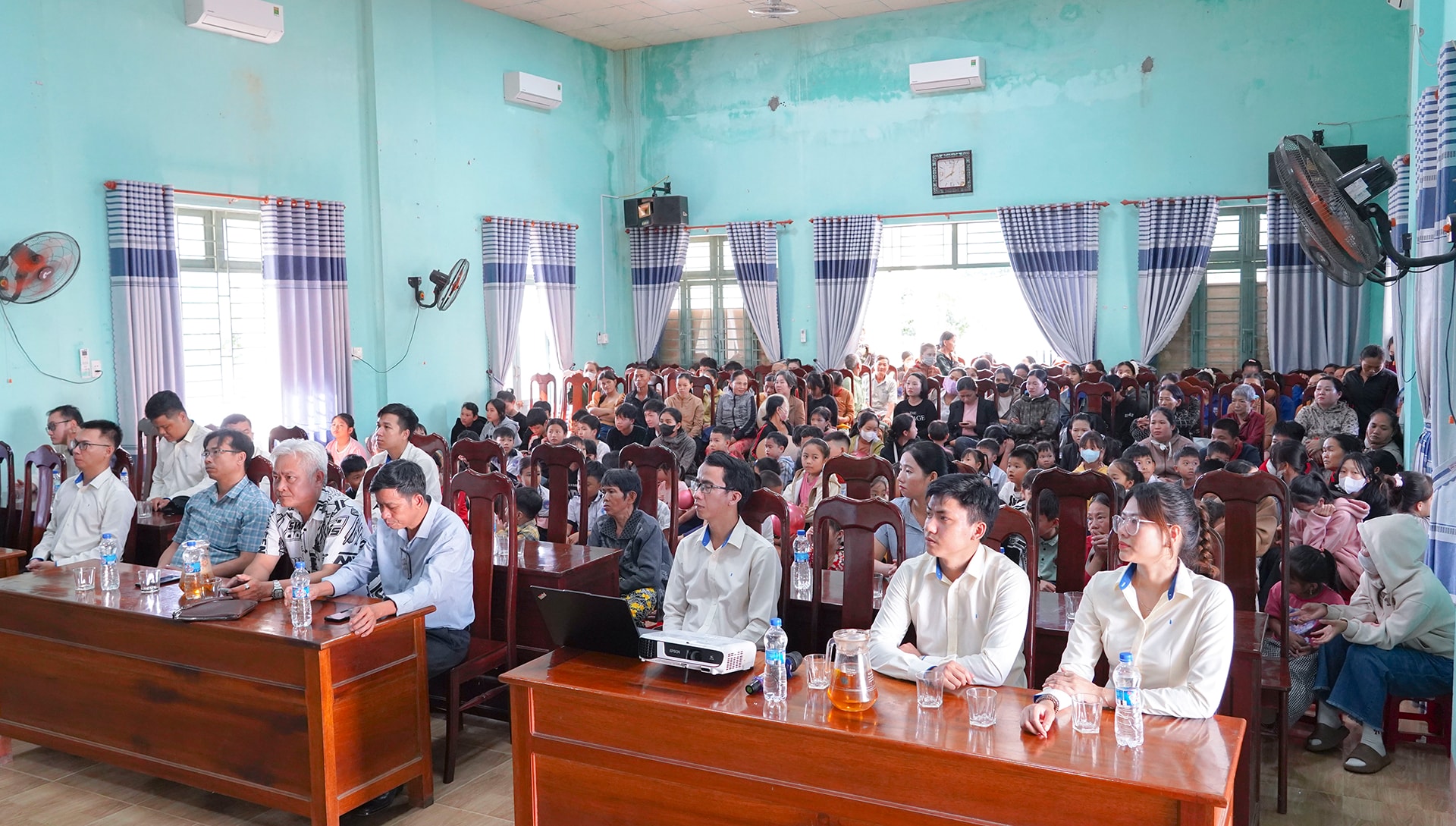THACO INDUSTRIES tổ chức nhiều hoạt động ý nghĩa dành cho con em CBNV và thiếu nhi địa phương